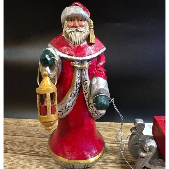 NWT Pam Schifferl Handcrafted Santa Figurine With Lantern & Sleigh Red/Gold - Picture 2 of 14